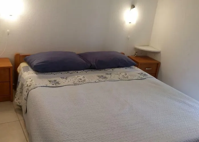 Tutini Dvori Apartmán Primošten